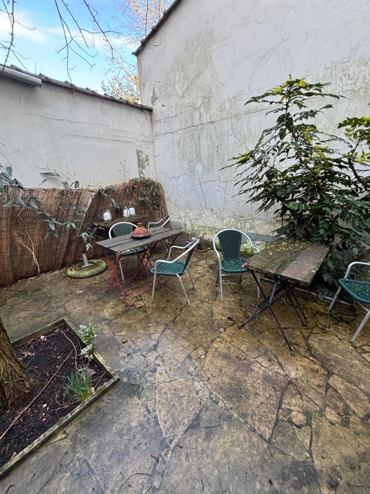 Le Village D'Ezra Anderlecht Exterior photo